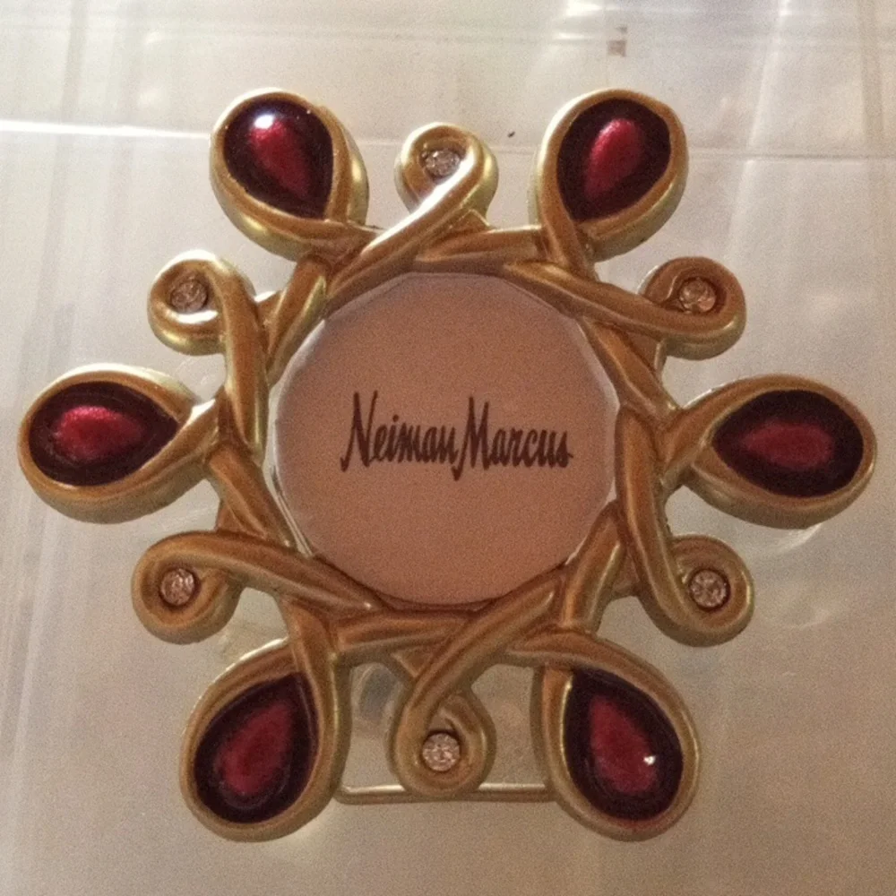 Elegant Gold Tone and Red Brooch
